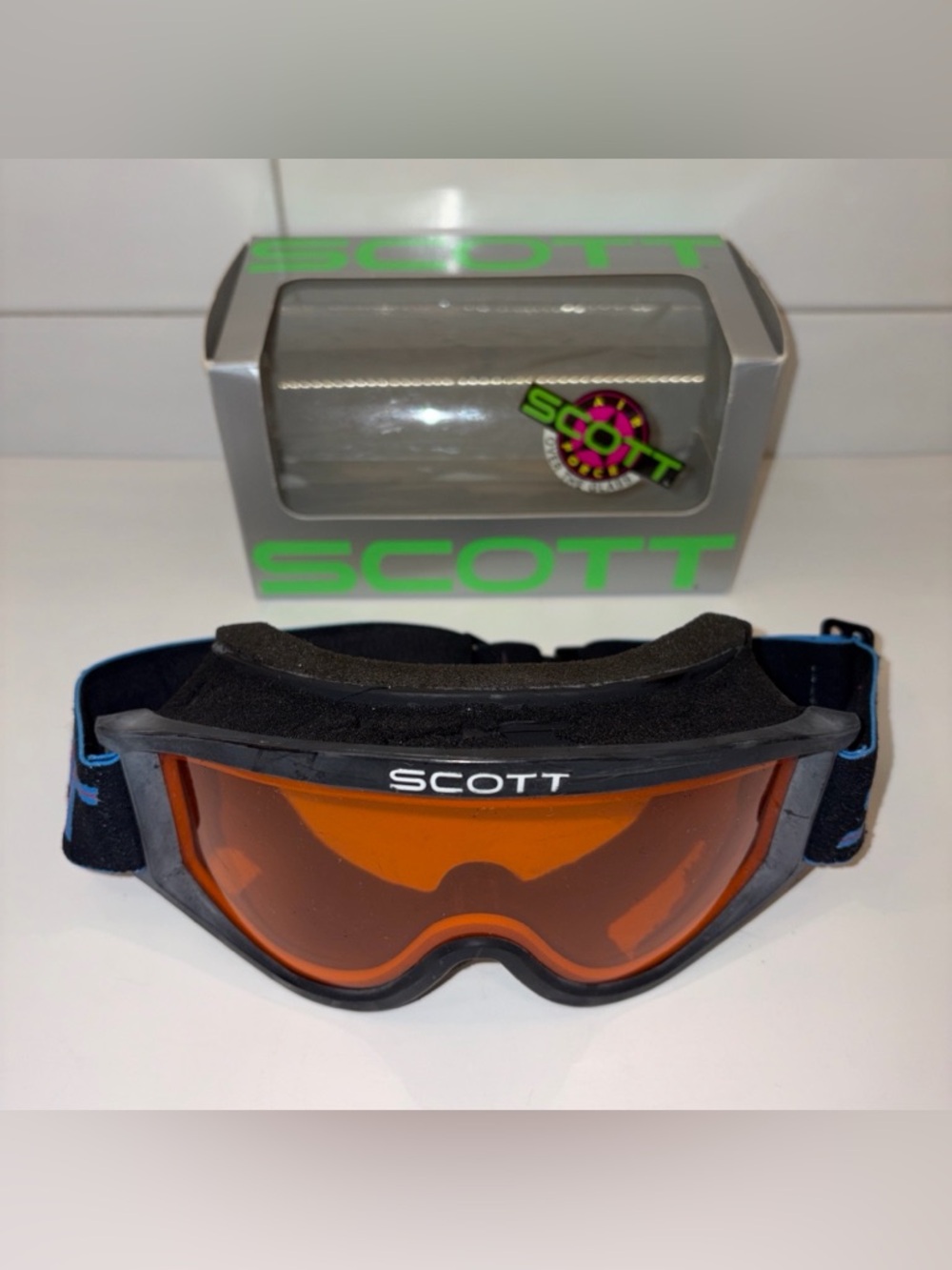 Scott Snow Goggles with Orange Lens and Black Frame
